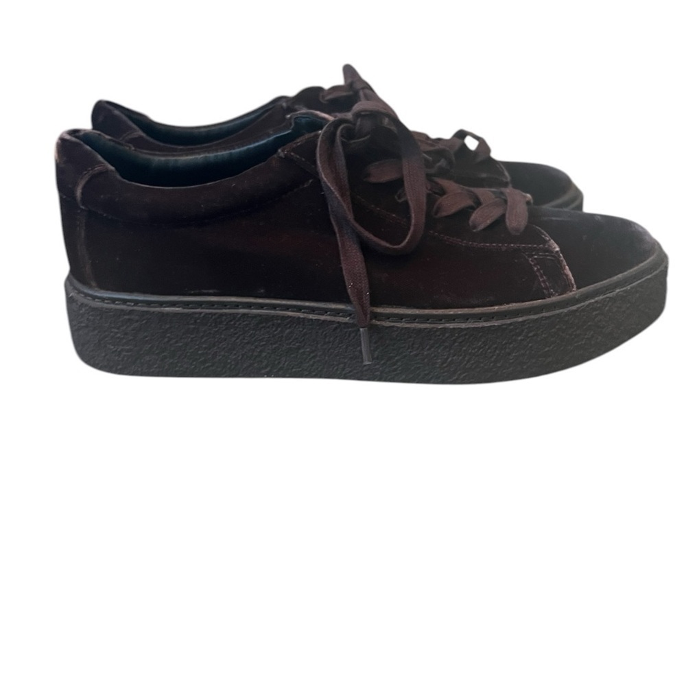 Vince Women’s Neela Platform Velvet Sneakers - Picture 2 of 4